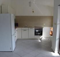 MÖBLIERTES 1-ZIMMER-ERDGESCHOSS-APARTMENT MIT GROßEM GARTEN - Berlin Reinickendorf