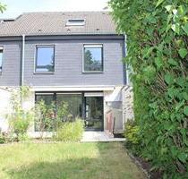 Top Lage!, Reihenhaus St. Augustin renoviert, Energieklasse A, - Sankt Augustin