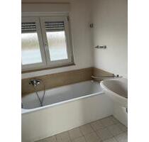 DG Wohnung zu vermieten - 900,00&nbsp;EUR Kaltmiete, ca.&nbsp; 45,00&nbsp;m&sup2; in Stuttgart (PLZ: 70435) Zuffenhausen