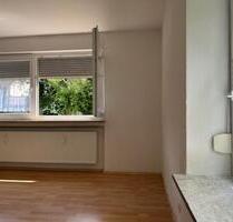 2 Zi. Wohnung, hell, 50qm, EBK, Balkon, Nähe Uni, Bus - Stuttgart Vaihingen