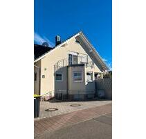 1 Familien Haus zu vermieten - 2.500,00 EUR Kaltmiete, ca.  220,00 m² in Breisach am Rhein (PLZ: 79206)