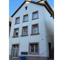 renovierte Albauwohnung in Elmstein