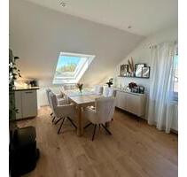 Moderne 2 Zi.DG Wohnung 2.OG incl. Stellplatz und Gartenanteil - Mönchengladbach West