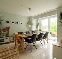 Reihenmittelhaus mit Garten, ausgebautem Dachboden und Keller - Wuppertal Dornap
