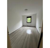 3 Zimmer Wohnung zum vermieten - 650,00 EUR Kaltmiete, in Idar-Oberstein (PLZ: 55743)