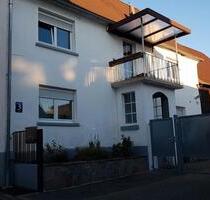 Komplettes Haus in ruhiger zentrale Lage in zu vermieten - Alzenau