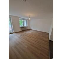 1 Zi Appartment, Komplett Saniert mit Garage - Ingolstadt Friedrichshofen-Hollerstauden