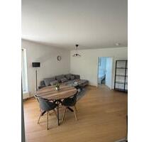 Möblierte Wohnung mit Terrasse und Stellplatz in Wiesbaden