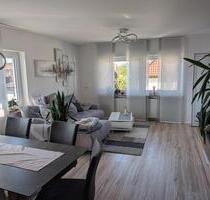 Helle und freundliche 3 Zimmer Wohnung mit Balkon und Garage - Remseck am Neckar