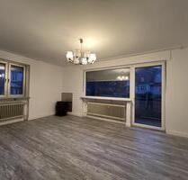 Helle 3-Zimmerwohnung im Obergeschoss – neu renoviert und bezugsfrei! - Würzburg Lindleinsmühle