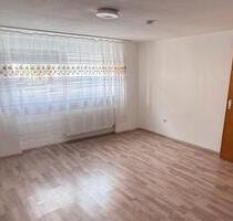 Wohnung Mitte - 900,00 EUR Kaltmiete, in Täferrot (PLZ: 73527)