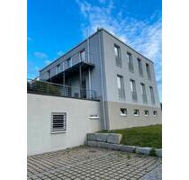 1 Zimmer Apartment Zentrale Lage inkl. Stellplatz und Terrasse - Furtwangen im Schwarzwald