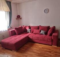 Helle 2 Zimmer Wohnung direkt an der Trasse - teilmöbiliert - frei ab 01.07.2025 - Wuppertal Barmen