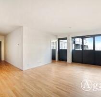 Offen geschnittene 2 Zimmer Wohnung mit ca. 67m², EBK und Fußbodenheizung in Berlin-Mitte!