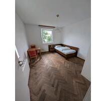 Zur Miete 1 Zimmer - Voll möbliert & inkl. Internet und Strom - Täferrot