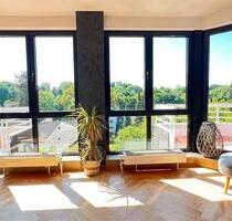 Ein Traum für 2! - 1.600,00 EUR Kaltmiete, ca.  186,00 m² in Essen (PLZ: 45219) Stadtbezirk IX