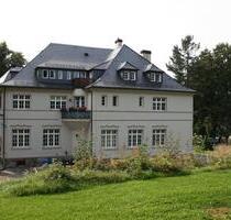 3 Raumwohnung mit Balkon in denkmalgeschützter Villa - Gornsdorf