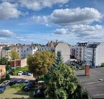 Balkon mit Schlossblick! großzügige 3-Zimmer-Wohnung mit neuer Einbauküche - Schwerin