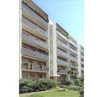 Hier fühlen Sie sich wohl: 3-Zimmer-Wohnung mit Balkon (WBS) - Dresden Neustadt