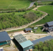 Pferdeparadies mit Haus, Bewegungshalle, Paddocktrail auf 5ha - Ahnatal