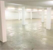 Lagerhalle in VS-Schwenningen - 2.000,00 EUR Kaltmiete, ca.  755,00 m² in Villingen-Schwenningen (PLZ: 78054)