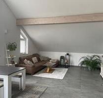 Mietwohnung 93qm, 5 ZKB in Schmelz, Ortskern