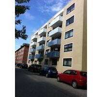 Gepflegte, ruhige 2,5-Zi.-Whg. in City-Lage mit Loggia - Bremerhaven Lehe