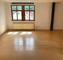 2 Zimmer Dachgeschoss Wohnung in Auerbach - Pegnitz