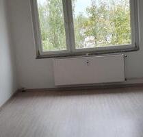 ! Quetzdölsdor- schöne 3-Raum-Wohnung m. Balkon - AB SOFORT ! - Zörbig
