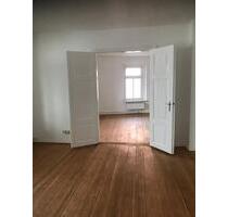 Renovierte 3-Raum Wohnung im san. Stuckaltbau - Stralsund Langendorfer Berg
