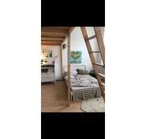 Schöne 2 Zimmer mit einer Hochebene - Krefeld