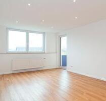 ** WOHNUNG MIT FLAIR ** 3-Zimmer-Wohnung mit Loggia - Wesel Fusternberg