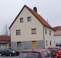 Gepflegtes MFH und Autohandel komplett vermietet ***7%Rendite*** - Straubing