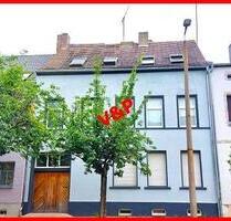 Renovierte 2-Raum-Erdgeschosswohnung mit Keller - Schönebeck (Elbe)