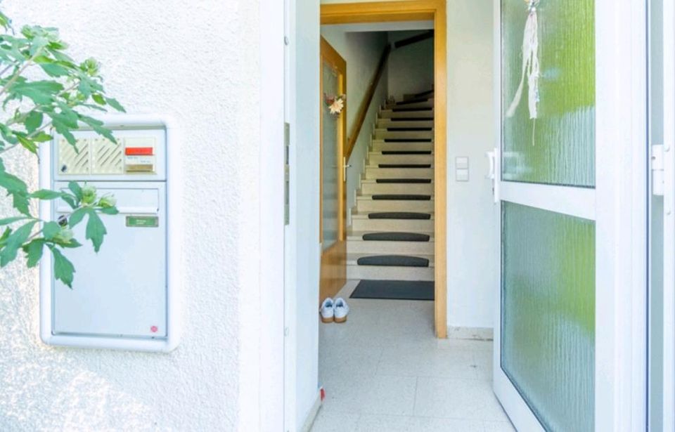 6 Zimmer Maisonette Wohnung - 545.000,00 EUR Kaufpreis, ca.  126,00 m² in Markgröningen (PLZ: 71706)