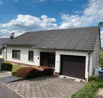 Einfamilienhaus in Mertesdorf Baujahr 1978 traumhafte Weitsicht
