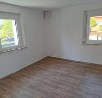 Erdgeschosswohnung in Heilsbronn – Erstbezug nach Renovierung!