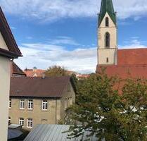 Schöne Wohnung zu vermieten - 1.250,00 EUR Kaltmiete, in Rottenburg am Neckar (PLZ: 72108)