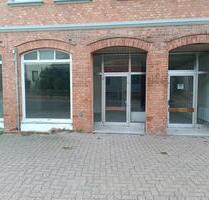 Laden, Büro Geschäftsräume ca. 230 m2 auch Teilbar - Börßum