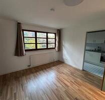 Kleine Einliegerwohnung im Grünen - Gerlingen