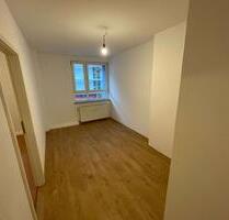 Neu renovierte 3-Zimmer-Wohnung mitten in der City - Top Lage! - Offenbach am Main