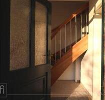 Erdgeschosswohnung mit Terrasse - optisch und energetisch frisch saniert - Jemgum