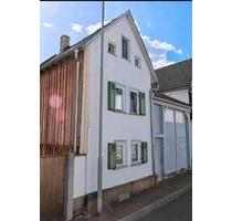 Einfamilienhaus mit Scheune und Innenhof - Echzell