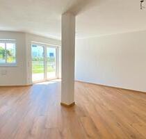 Neubauwohnung mit Garten und guter Anbindung zur A94 Mühldorf-München - EBK möglich - Schwindegg