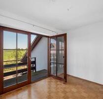 4-Zimmer-Wohnung mit Garage, Balkon und Gartenanteil in Riedbach - Schrozberg