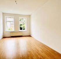 Charmante 2-Zimmer-Altbauwohnung in Toplage Gohlis-Süd mit Balkon - Leipzig Mitte