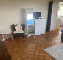 2 Zimmer mit Bad - 890,00 EUR Kaltmiete, in Schöneck (PLZ: 61137)