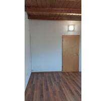 2 Zimmer Galeriewohnung - 600,00 EUR Kaltmiete, in Gemünden am Main (PLZ: 97737)