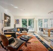 Dreigenerationenhaus - 1.900.000,00 EUR Kaufpreis, ca.  250,00 m² in Kolbermoor (PLZ: 83059)