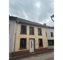 Haus in Tawern - 175.000,00 EUR Kaufpreis, ca.  159,00 m² in Tawern (PLZ: 54456)